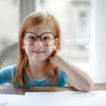 kiedy-warto-wykonac-badanie-wzorku-dziecku-jak-wybrac-odpowiednie-okulary